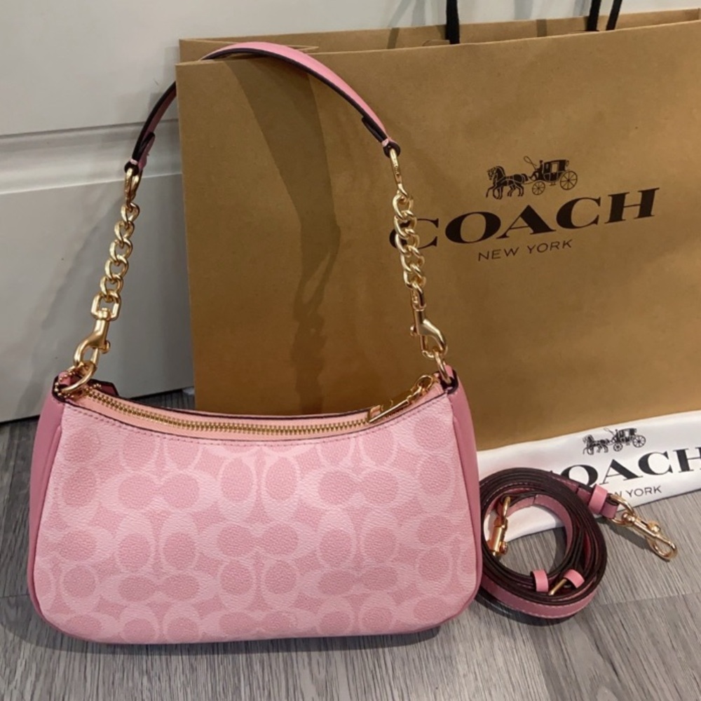 Coach Teri Shoulder Bag In Signature Canvas CA933 - Picture 2 of 9